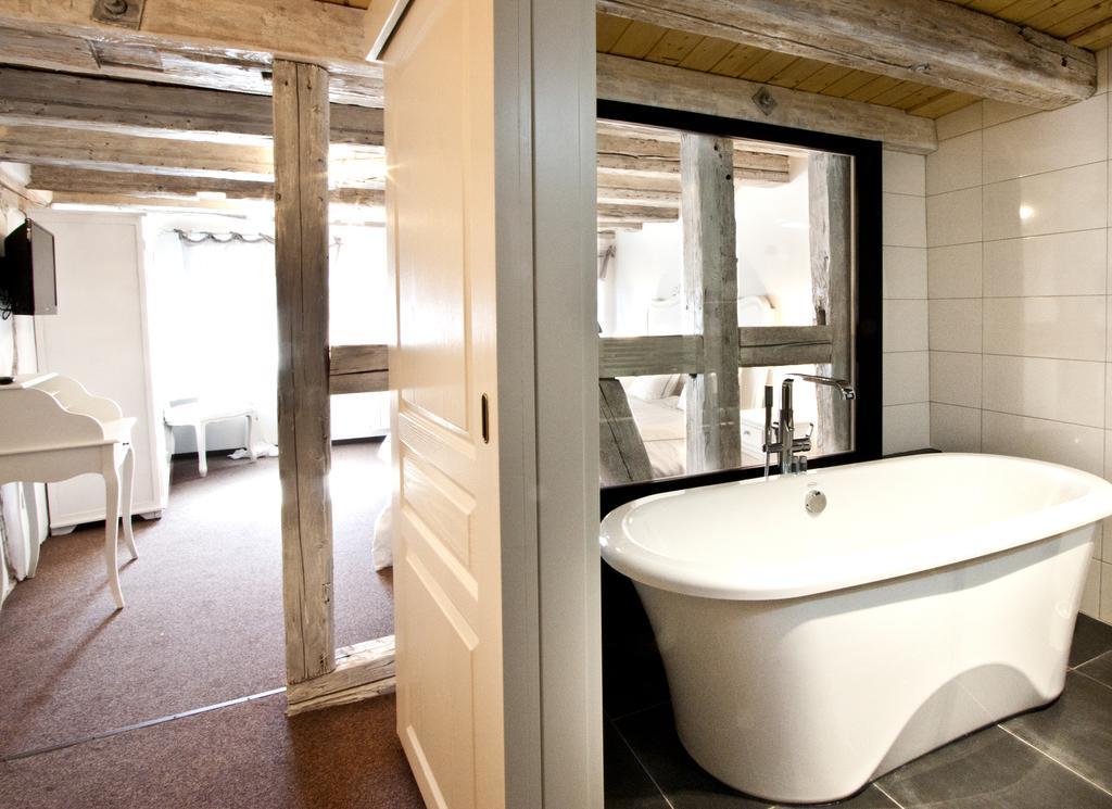 Chambre Le Hupsa Pfannala Saint-Hippolyte Szoba fotó