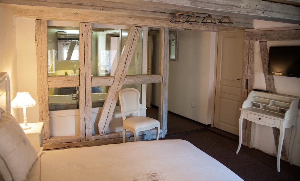 Chambre Le Hupsa Pfannala Saint-Hippolyte Szoba fotó
